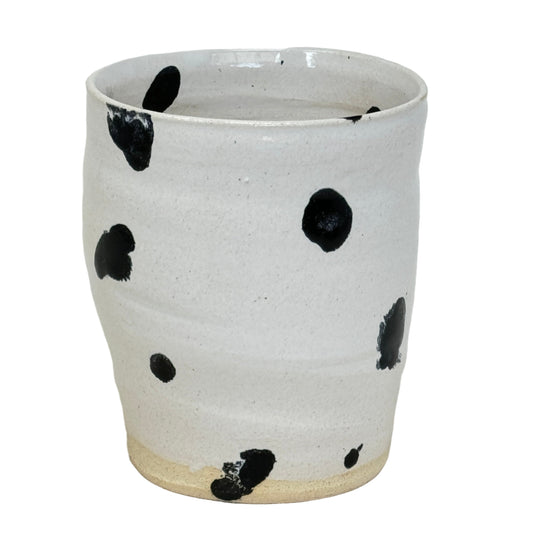 Spotty cup